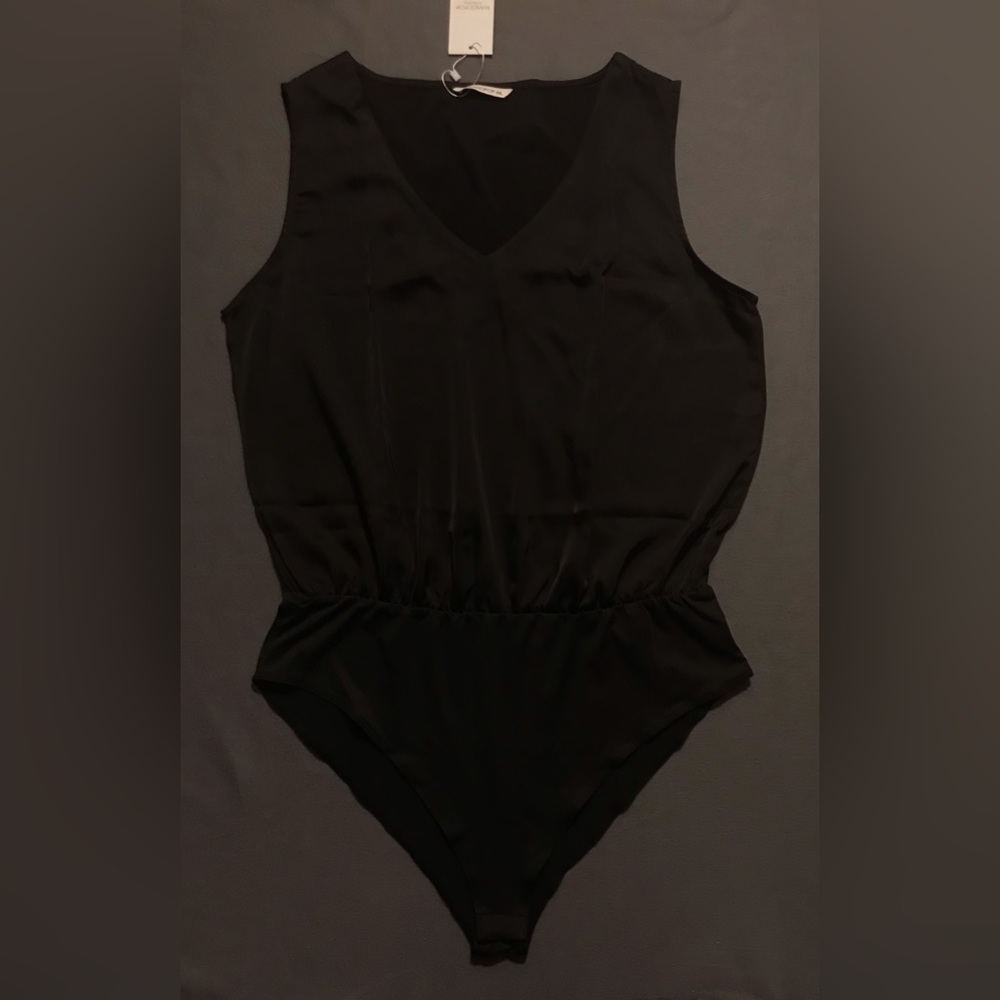 NWT Mangopop Sleeveless Satin Bodysuit - Picture 2 of 12